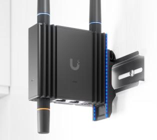 UniFi Mobile Router Ultra